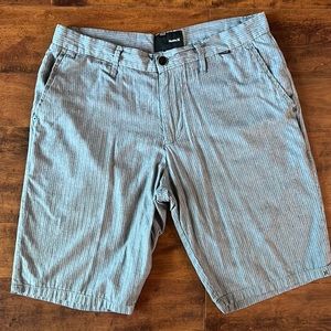 Hurley Men’s Cotton Flat Front Shorts - Size 30, Gray with Black Pinstripes, EUC